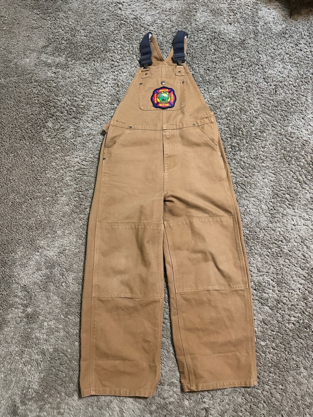Vintage Carhartt BOYS “bib” overalls 00s size 12